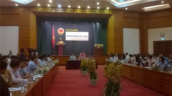 Bộ Tài chính: Nợ công không cao đến mức 66,4% GDP