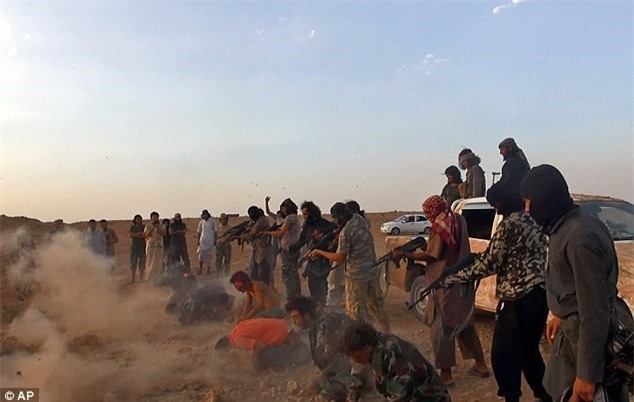 IS giết hơn 10.000 người từ khi lập ra nhà nước Hồi giáo