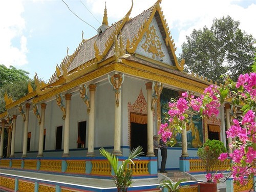 Khám phá chùa Dơi - Sóc Trăng