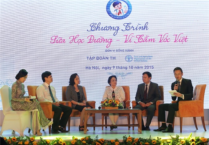 Triển khai chương trình "Sữa học đường - Chung tay vì tầm vóc Việt"