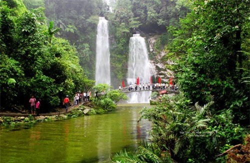 Hà Giang-Lặng nhìn vẻ đẹp thác Tiên đèo Gió