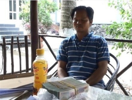 Chai Number One có ruồi: Kẻ “vòi” 500 triệu để “im lặng” bị truy tố 