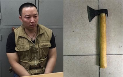Thanh niên ngổ ngáo cầm rìu chém cảnh sát 