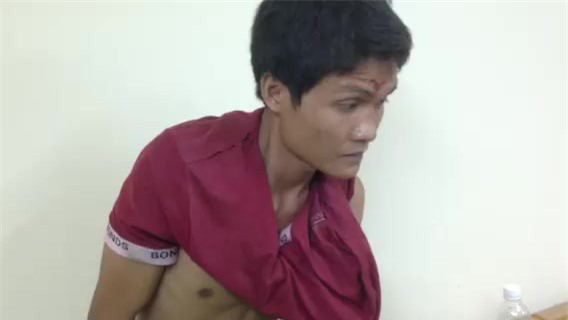 TP.HCM: Liều lĩnh xông thẳng vào nhà cướp Ipad