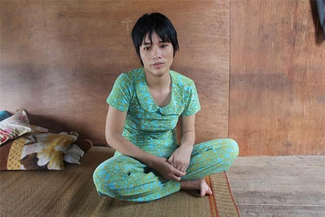 Xót xa gia đình 4 thế hệ sống lay lắt ở bãi Giữa sông Hồng