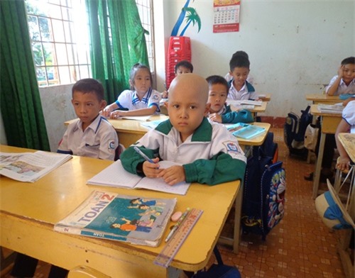 “Con sợ chết lắm, mẹ ơi !"