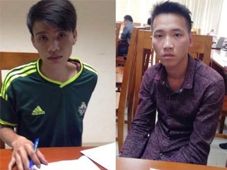 Gây ra án mạng, 2 đối tượng vẫn thản nhiên ngồi chơi điện tử