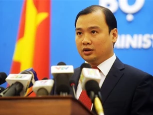 Việt Nam nói gì về việc Mỹ điều khu trục hạm tới Biển Đông?
