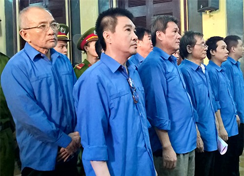 Xét xử đại án tham nhũng tại Agribank CN6: Tòa bất ngờ quay lại phần xét hỏi