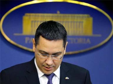 Dân biểu tình, Thủ tướng Romania cùng Nội các đồng loạt từ chức