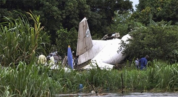 Máy bay Nga rơi ở Nam Sudan: Bé gái 14 tháng tuổi thoát chết thần kỳ