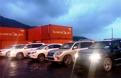 Đà Nẵng: 5 xe sang Lexus được sung công quỹ