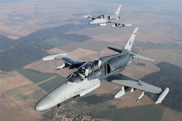 Iraq được chi viện 15 máy bay quân sự L-159 tiêu diệt IS