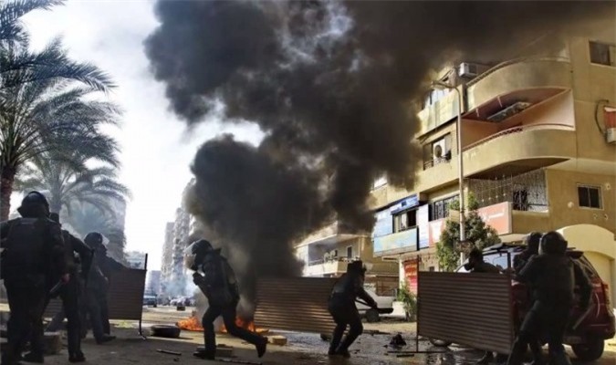 IS bất ngờ nhận trách nhiệm vụ đánh bom đồn cảnh sát Ai Cập