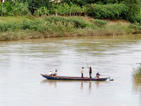 Quảng Nam: Đôi nam nữ nhảy sông, để lại thư tuyệt mệnh