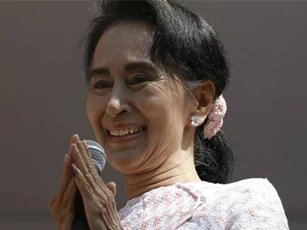 Ngày đầu bầu cử ở Myanmar: Đảng cầm quyền ê chề, NLD giành hết ghế Quốc hội