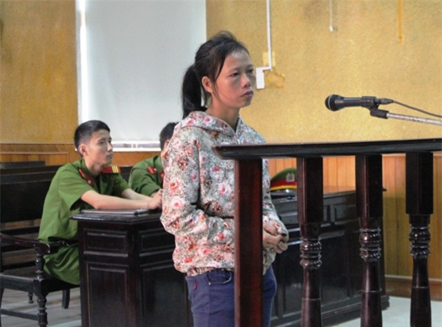 Nghi chồng lấy 10.000 đồng đi uống rượu, vợ thẳng chân đạp đến chết