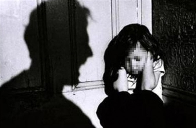 Bắt giam "yêu râu xanh" hiếp dâm bé gái 2 tuổi nhập viện