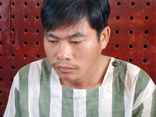 Mâu thuẫn phân chia tài sản, chồng đâm chết vợ