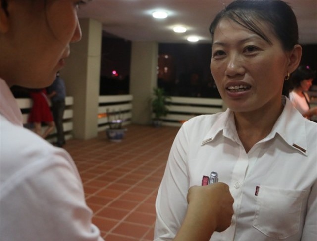 Bữa cơm ăn cùng ớt của học trò và nước mắt cô giáo