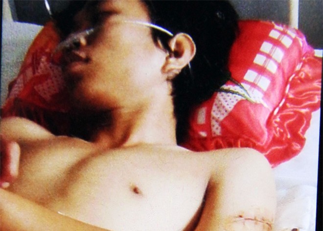 Chú dùng dao truy sát cháu vì món nợ 4 triệu đồng