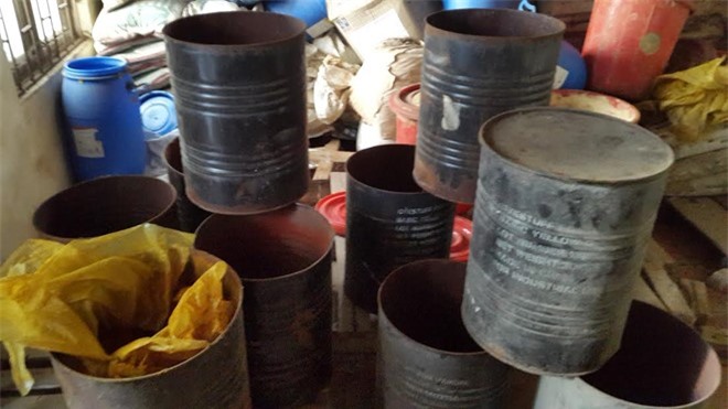 Hàng trăm tấn thức ăn chứa chất kịch độc đã được đưa ra thị trường