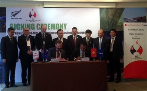 Mở trường bay đào tạo thế hệ phi công hàng đầu cho Việt Nam