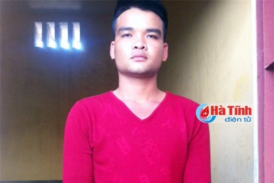 Dọa tung "ảnh nóng" lên facebook tống tiền bạn gái