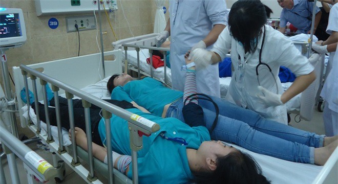 Đồng Nai: Hơn 100 công nhân sản xuất giày ngộ độc thực phẩm 