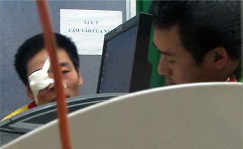 Giở trò đồi bại với con gái bạn nhậu còn ung dung nằm ngủ?