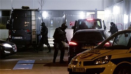 Tấn công khủng bố ở Paris: Xuất hiện nghi phạm thứ 9