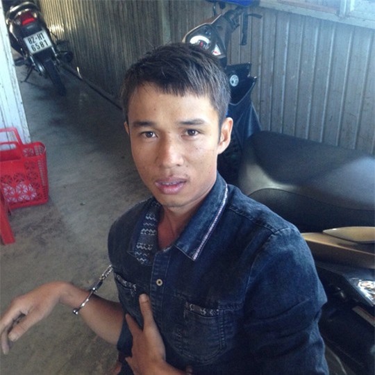 Lộ diện kẻ cầm đầu vụ cướp taxi rồi trốn trong rừng