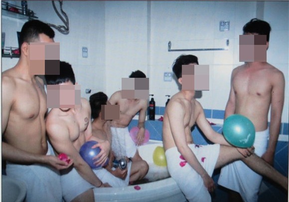 Triệt phá "động" mại dâm nam núp bóng spa