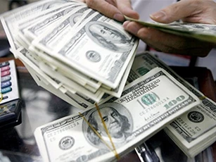 Lo ngại FED nâng lãi suất, đồng USD chạm mốc cao nhất 8 tháng