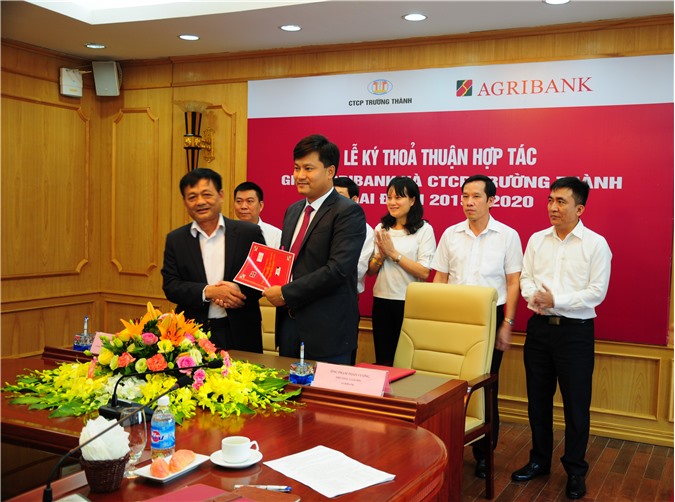 CTCP Đầu tư xây dựng & Phát triển Trường Thành và Agribank ký kết thỏa thuận hợp tác toàn diện