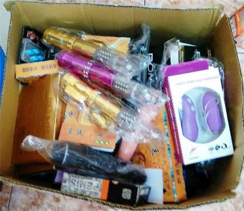 Bắt lô hàng thuốc kích dục nhập lậu "khủng" tại Sài Gòn