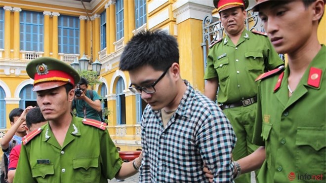 Vì sao hung thủ cưa xác giết bạn tình, phi tang thoát án tử?