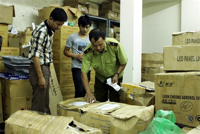 Xử lý gần 17 nghìn vụ kinh doanh hàng giả, hàng nhái