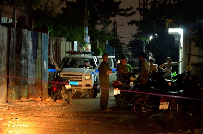 Sốc: Côn đồ xông vào nhà đâm chết người đang ngủ say