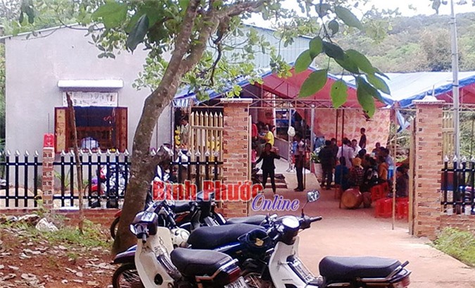 Vợ sang nhà bác ruột nương thân, chồng truy tận nơi đâm chết