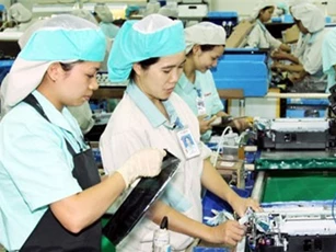 Tháng 11: 9.837 lao động Việt Nam đi làm việc ở nước ngoài