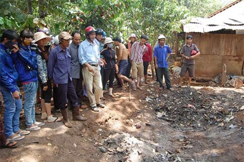 Nghi án chồng đánh vợ tử vong rồi tẩm xăng đốt xác