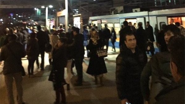 Nổ bom rung chuyển ga tàu điện ngầm Thổ Nhĩ Kỳ, thương vong tăng nhanh