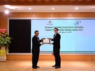 Công ty Cổ phần Trang chào sàn HNX