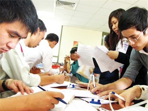 Hà Nội thống nhất nâng học phí trường công từ 1/1/2016