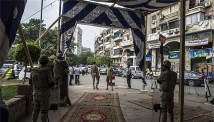 Đánh bom đẫm máu nhà hàng ở Ai Cập, 18 người chết cháy