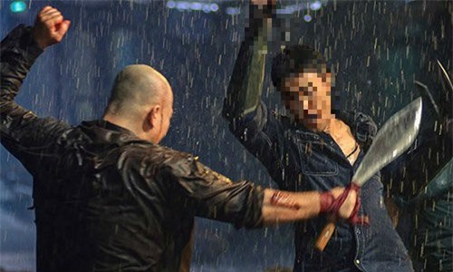 Vợ “sốc nặng” chứng kiến cảnh chồng cũ truy sát người tình