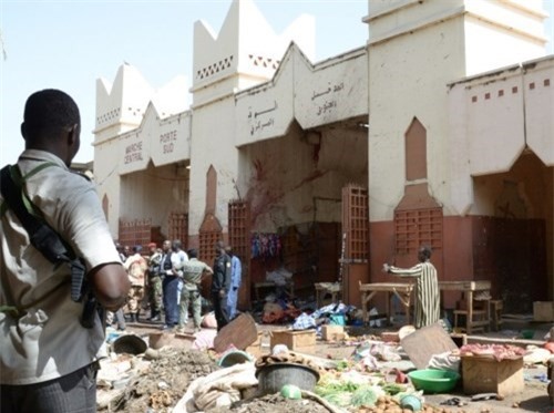 Đánh bom kép ở Cộng hòa Chad, 107 người thương vong