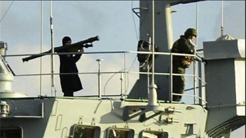 Thổ Nhĩ Kỳ "giận tím mặt" vì binh sĩ Nga vác súng "khiêu khích"