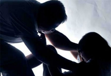 Gã thanh niên đồi bại giở trò thú tính với bã lão 85 tuổi